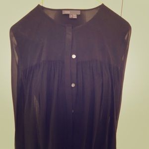 Gorgeous Vince black shirt. Comfy and chic